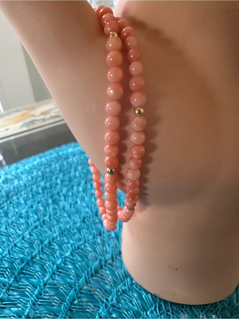 Two dainty Coral & 14kt gold Bead bracelets 8” - Picture 2 of 5